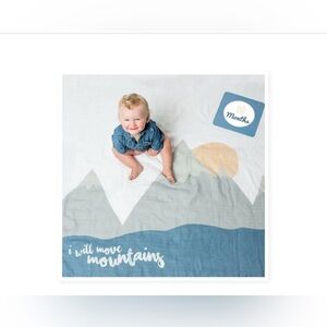 Muslin 100% cotton baby blanket by lulujo baby.  I will move mountains.